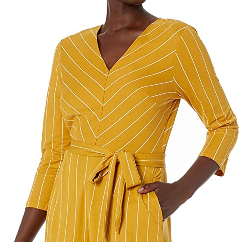 ECI New York Womens 3/4 Mustard Jumper Size 4